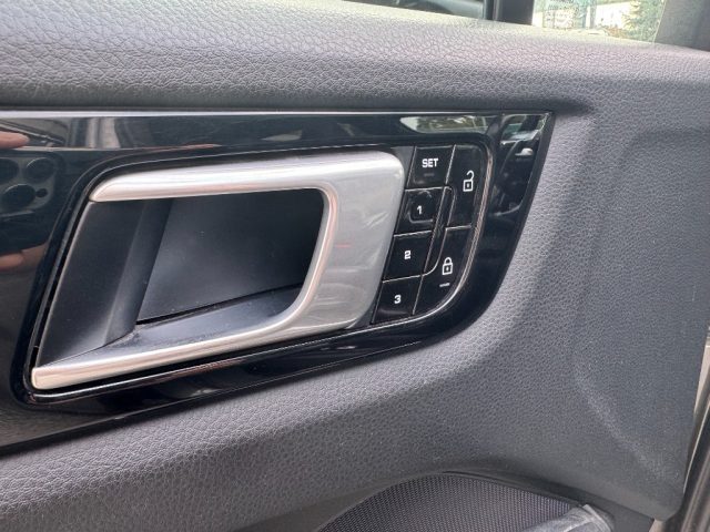 PORSCHE Cayenne usata, con Chiusura centralizzata