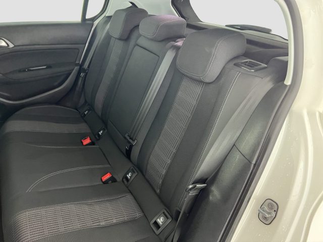 PEUGEOT 308 usata 9