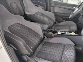 VOLKSWAGEN Golf usata, con Isofix