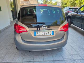 OPEL Meriva usata, con Autoradio