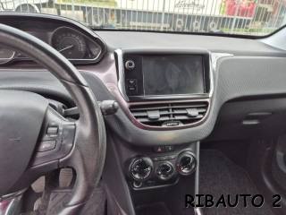 PEUGEOT 2008 usata, con Autoradio