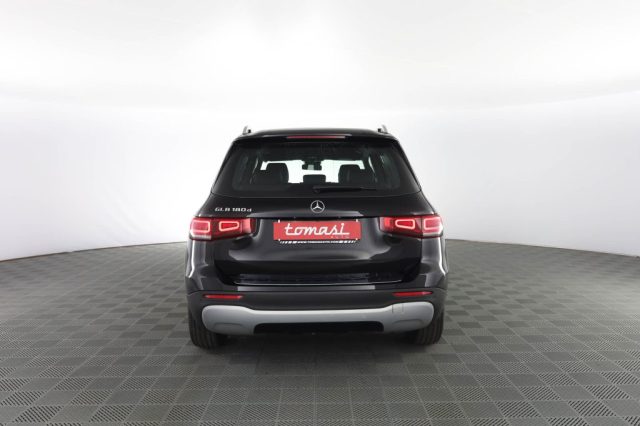 MERCEDES-BENZ GLB 180 usata 4