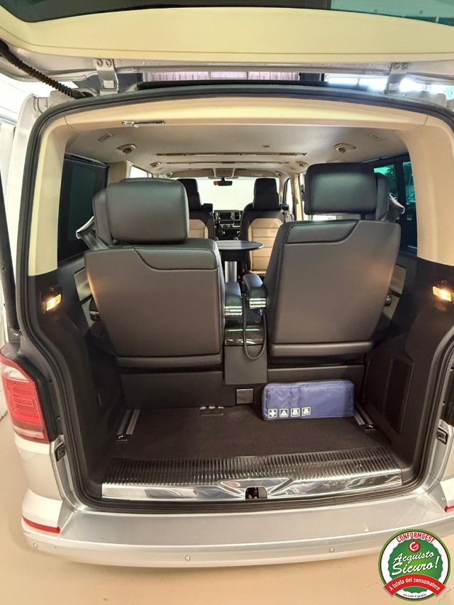 VOLKSWAGEN Caravelle usata, con Vetri oscurati