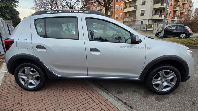 DACIA Sandero usata, con Cerchi in lega