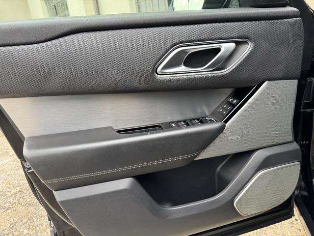 LAND ROVER Range Rover Velar usata, con Fendinebbia