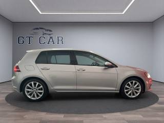VOLKSWAGEN Golf usata, con Autoradio
