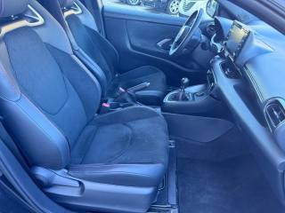 TOYOTA Yaris usata, con Volante in pelle