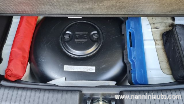 KIA Venga usata 22