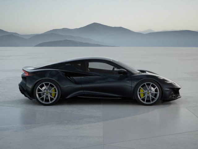 LOTUS Emira usata, con Cerchi in lega