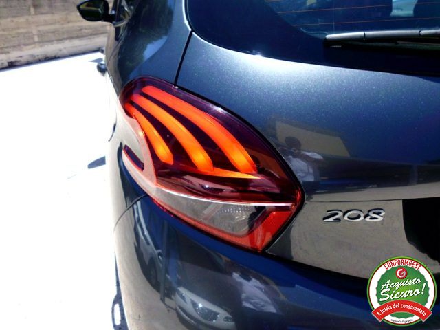 PEUGEOT 208 usata, con Apple CarPlay