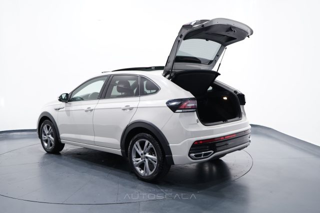 VOLKSWAGEN Taigo usata, con Airbag testa