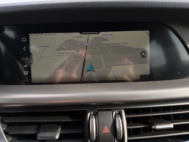 ALFA ROMEO Stelvio usata, con Sedili sportivi