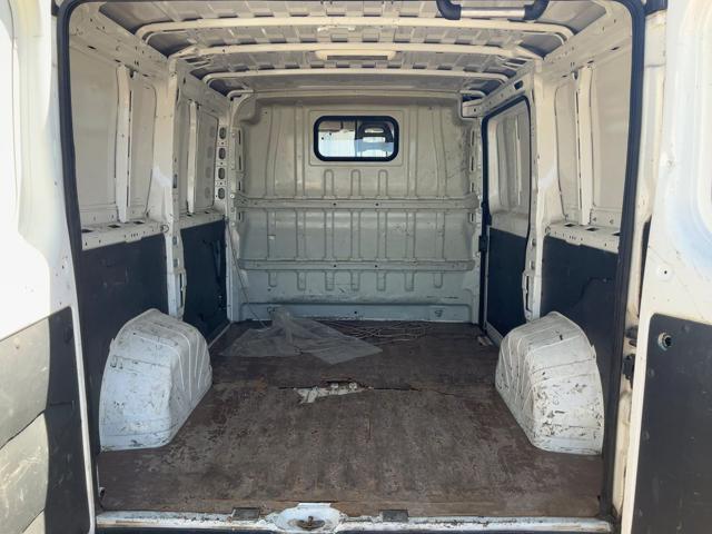 PEUGEOT Boxer usata 12