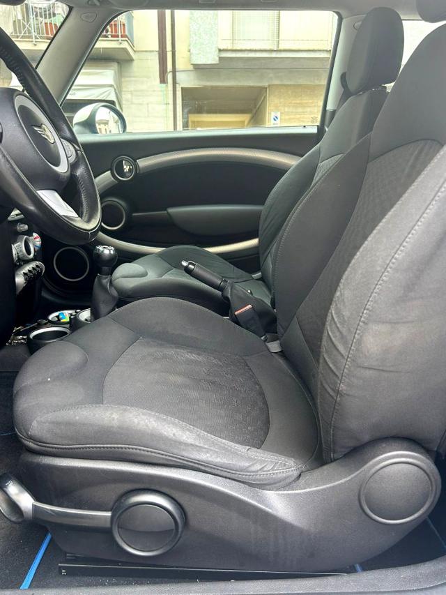 MINI Cooper S usata, con Autoradio