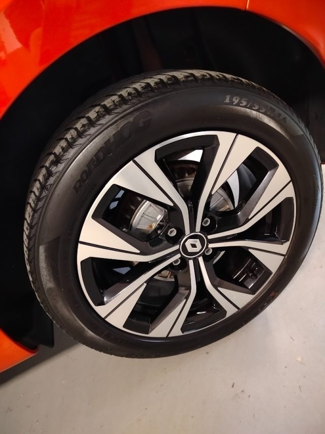 RENAULT Clio usata, con ESP