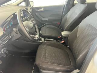 FORD Fiesta usata, con Autoradio
