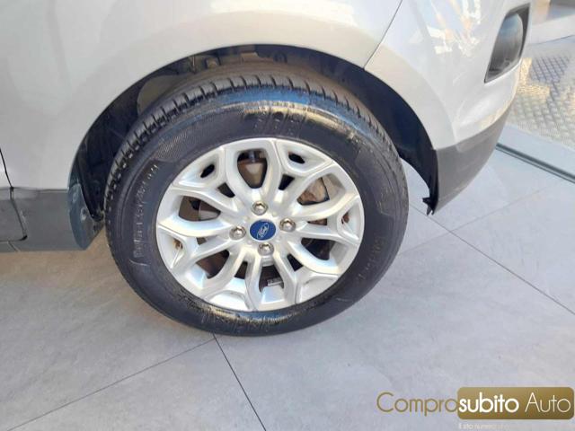 FORD EcoSport usata 23