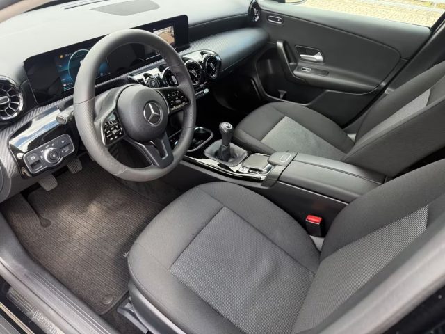 MERCEDES-BENZ A 180 usata, con Controllo automatico clima