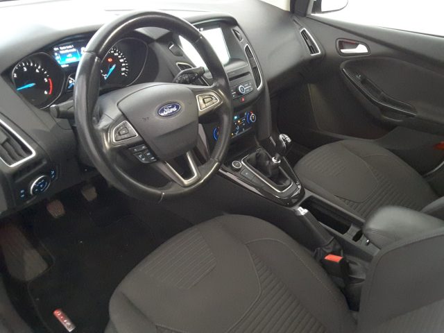FORD Focus usata, con Autoradio