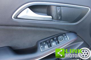 MERCEDES-BENZ GLA 200 usata, con Lettore CD
