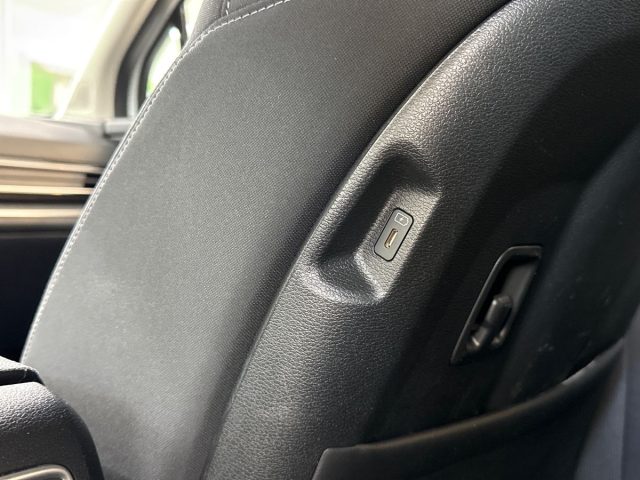 KIA Sportage usata, con Specchietti laterali elettrici
