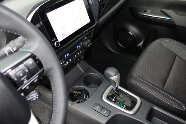 TOYOTA Hilux usata, con Cruise Control