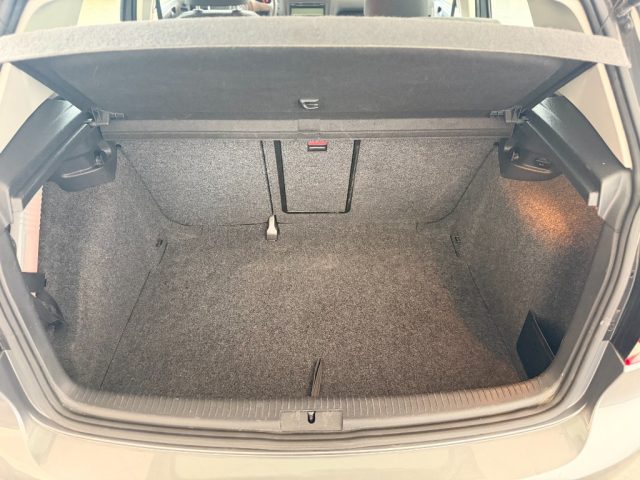 VOLKSWAGEN Golf usata, con Cronologia tagliandi