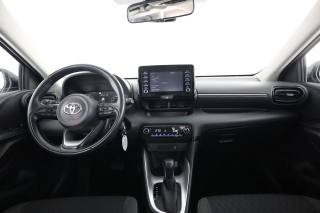 TOYOTA Yaris usata 4