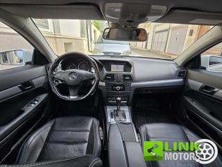 MERCEDES-BENZ E 220 usata, con Sedile posteriore sdoppiato