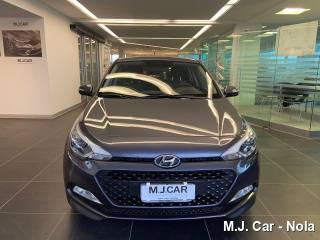 HYUNDAI i20 usata, con Airbag laterali