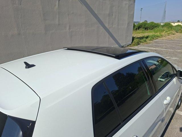 VOLKSWAGEN Golf usata, con Sensore di luce