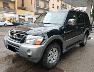MITSUBISHI Pajero usata, con Airbag laterali
