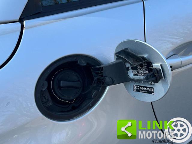 MERCEDES-BENZ SLK 200 usata, con Sensori di parcheggio posteriori