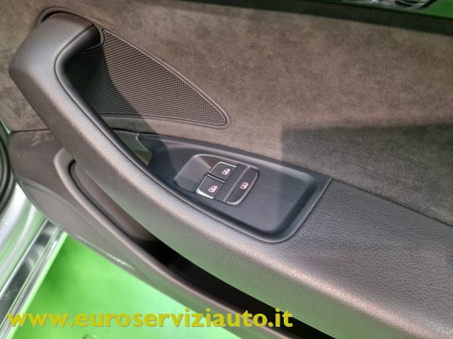 AUDI A8 usata, con Telecamera per parcheggio assistito