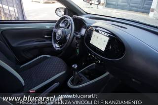 TOYOTA Aygo X usata 9