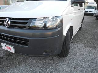 VOLKSWAGEN T5 usata 61