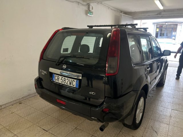 NISSAN X-Trail usata, con Autoradio
