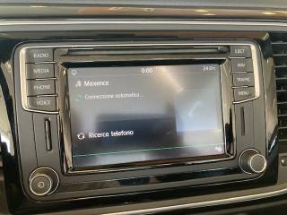 VOLKSWAGEN Maggiolino usata, con Sistema di navigazione