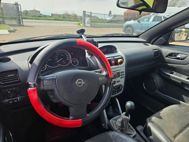 OPEL Tigra usata, con Boardcomputer