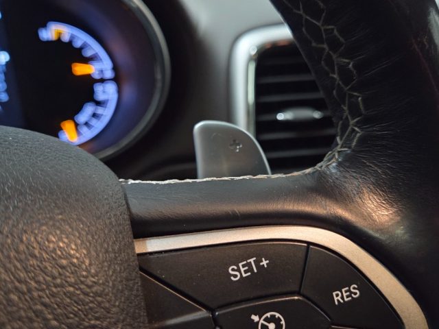 JEEP Grand Cherokee usata, con Sistema di navigazione