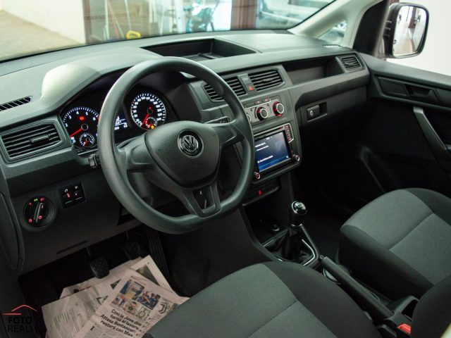 VOLKSWAGEN Caddy usata, con ESP