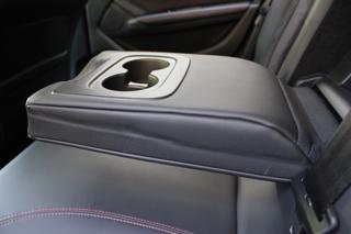 PEUGEOT 308 usata, con Leve al volante