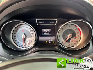 MERCEDES-BENZ CLA 180 usata, con Airbag