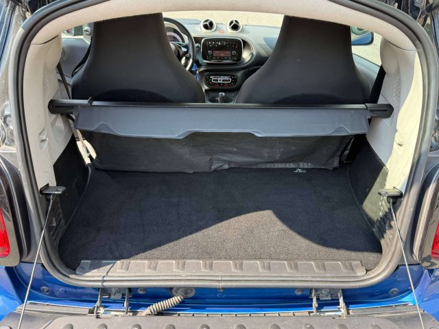 SMART ForTwo usata, con MP3