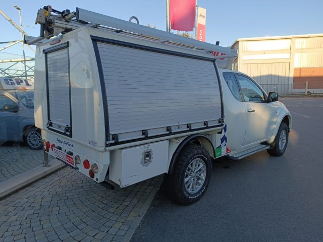 MITSUBISHI L200 usata, con Climatizzatore