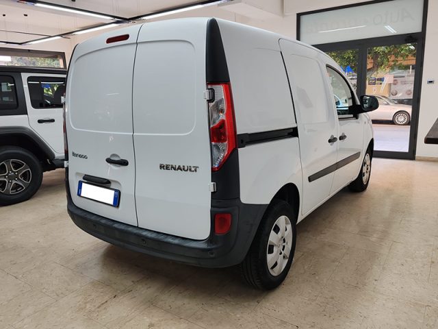 RENAULT Kangoo usata, con Climatizzatore
