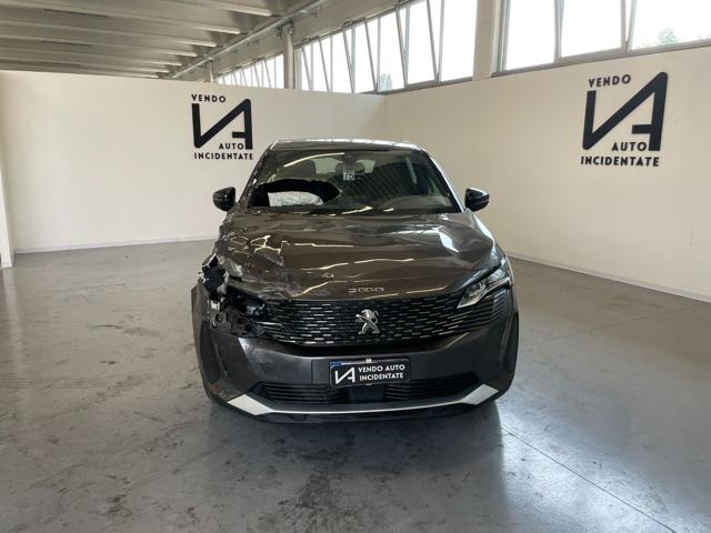 PEUGEOT 3008 usata, con Airbag