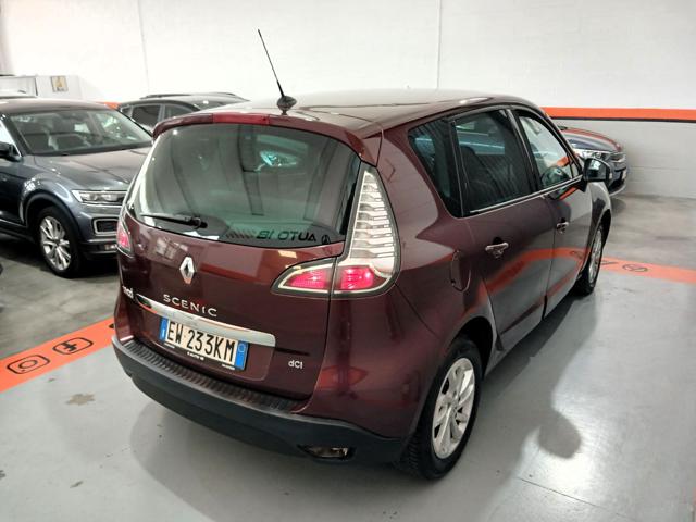 RENAULT Scenic usata, con Airbag laterali