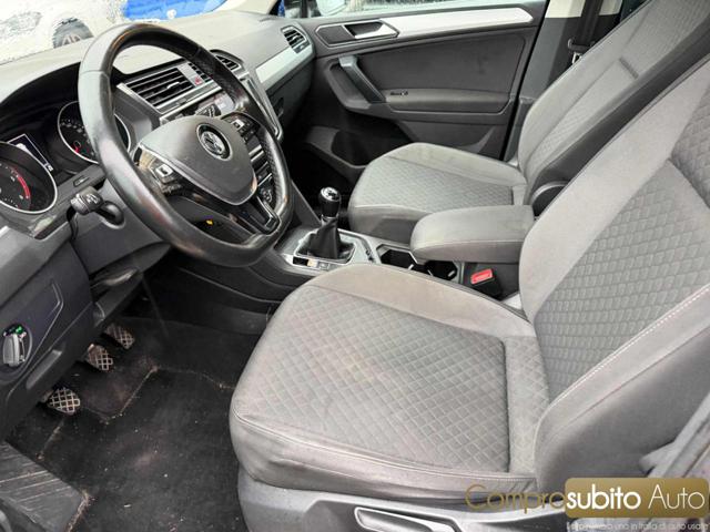 VOLKSWAGEN Tiguan usata, con Autoradio