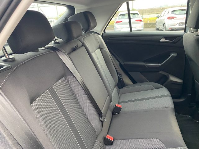 VOLKSWAGEN T-Roc usata, con Fendinebbia